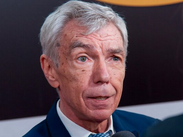 скончался Юрий Николаев