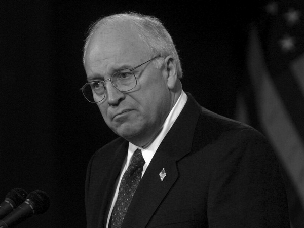 бывшим вице-президентом Диком Чейни